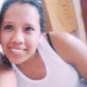 Meet your Posher, Estefania del rosario